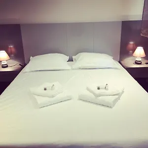 Aparthotel Serafina Apartements
